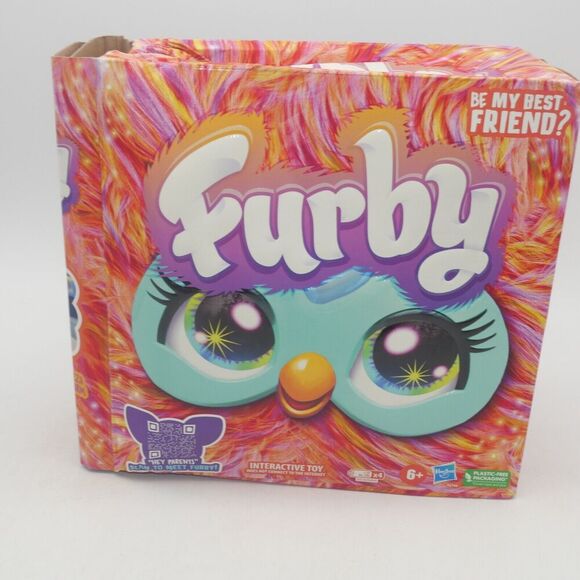 NEW 2023 Hasbro Furby Coral Pink Interactive Plush Voice Activated Sings *READ* - Picture 2 of 8